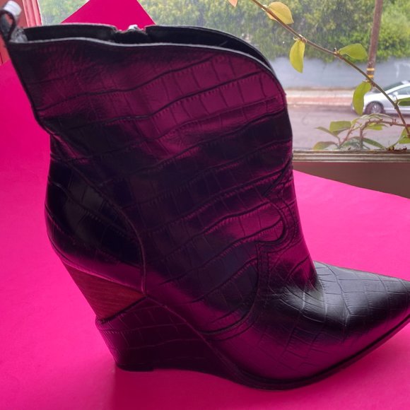 Jessica Simpson wedge booties - Picture 5 of 10